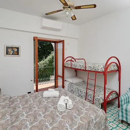Villetta Fenicia Κάπρι