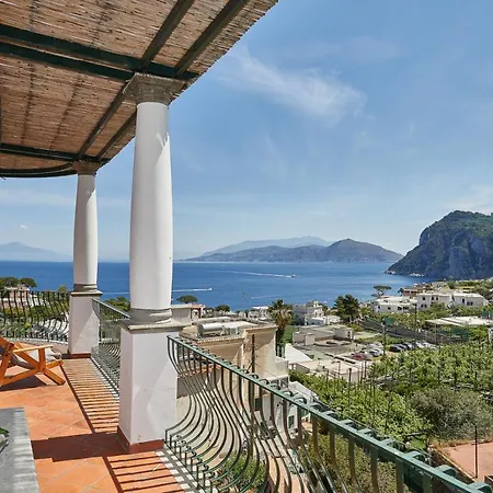 Villetta Fenicia * Capri